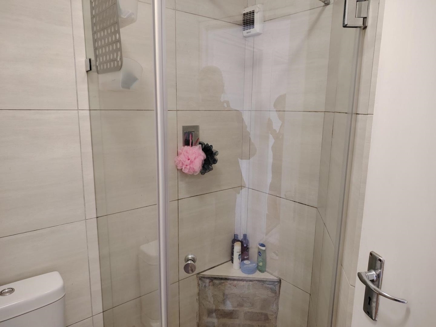 To Let 3 Bedroom Property for Rent in Edgemead Western Cape